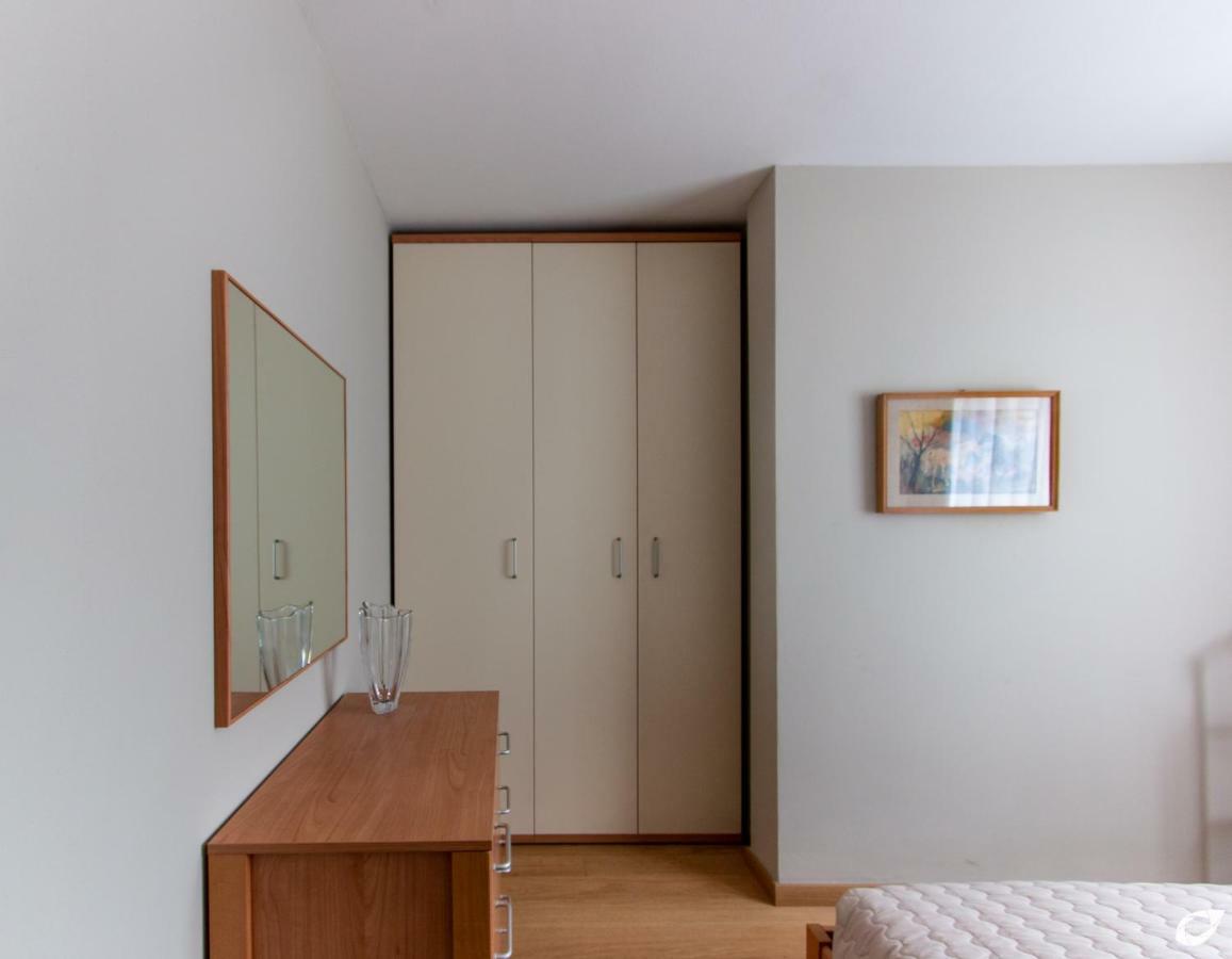 2-Bedroom Apt, With Balcony & Aircondition - 50 M From The Beach Marina di Pietrasanta Ngoại thất bức ảnh